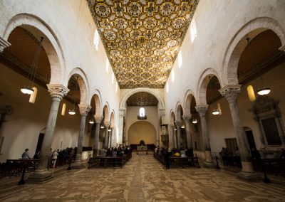 Soffitto moresco a cassettoni nella cattedrale di Otranto