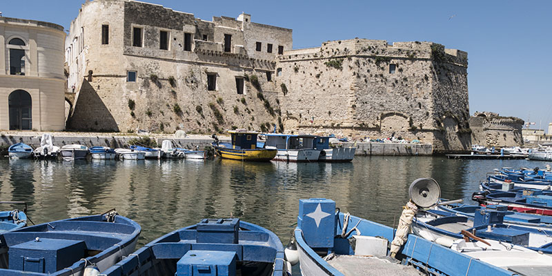 Perché adesso vi conviene visitare Gallipoli: 5 buoni motivi per amare la Città Bella
